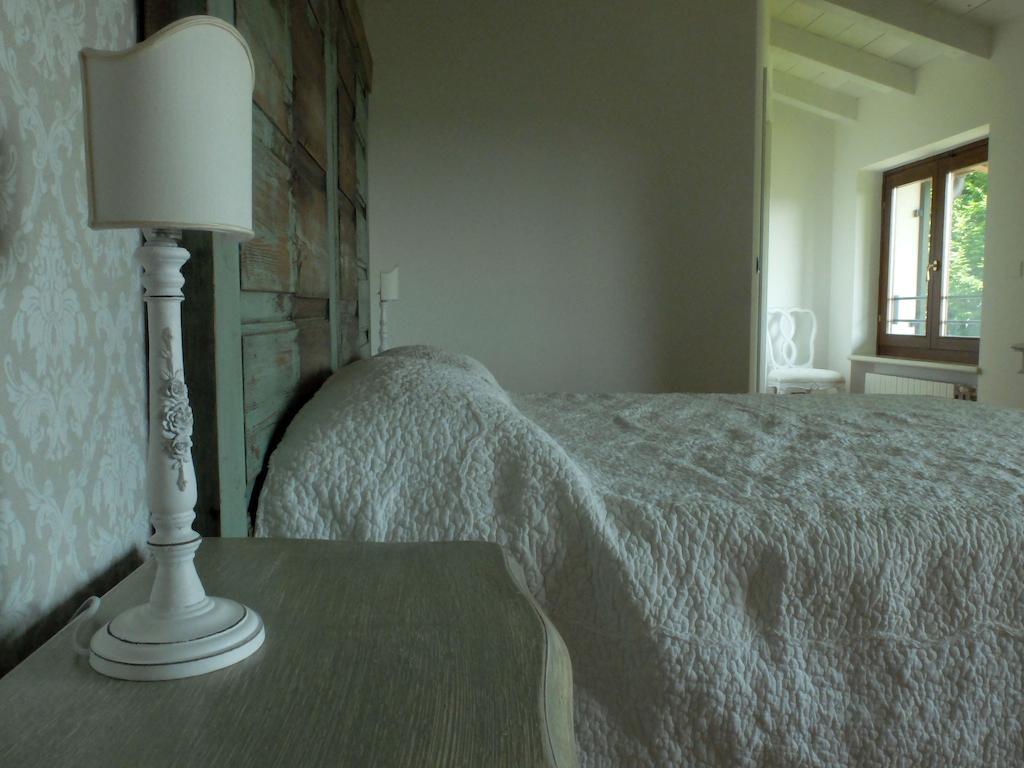 Bed and Breakfast Garda & Golf Caprino Veronese Zimmer foto
