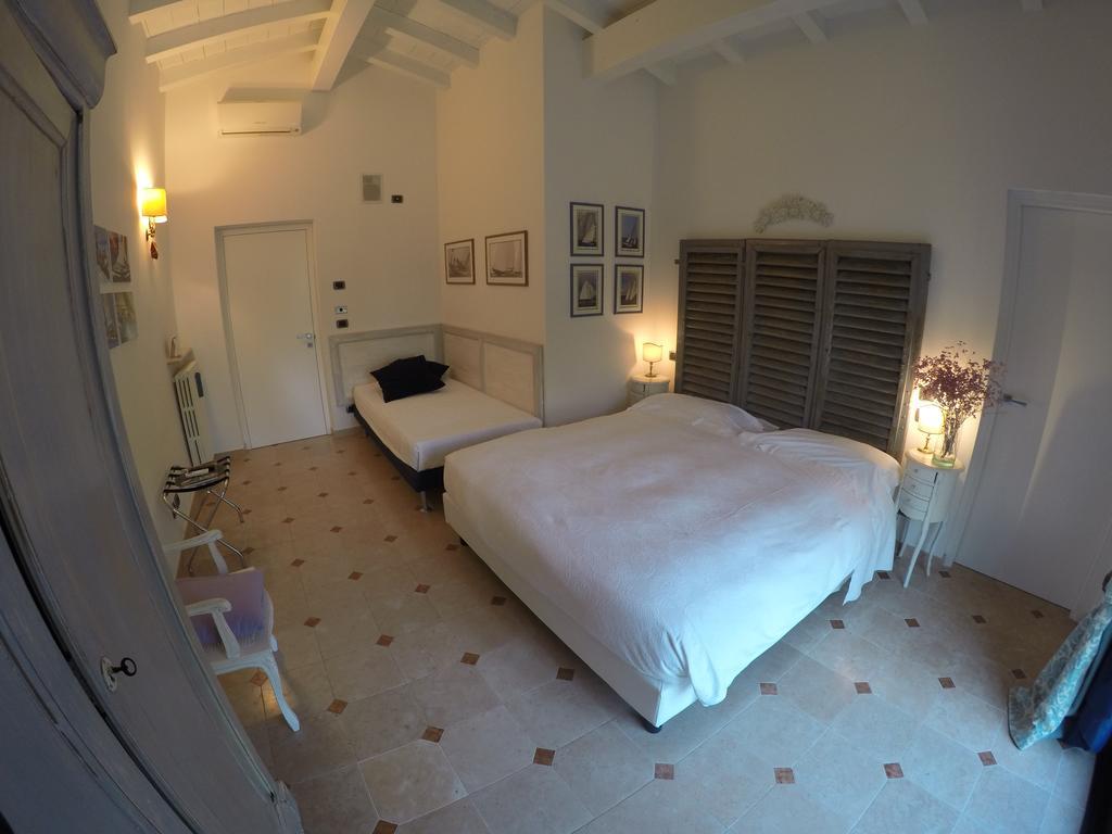 Bed and Breakfast Garda & Golf Caprino Veronese Zimmer foto