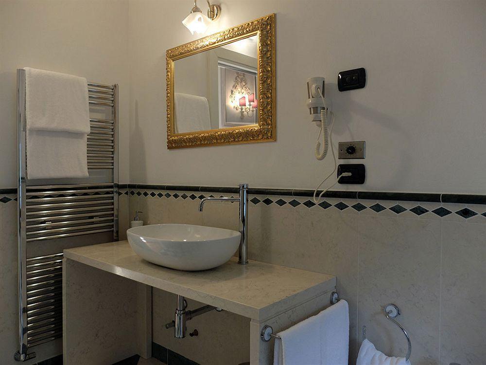 Bed and Breakfast Garda & Golf Caprino Veronese Exterior foto